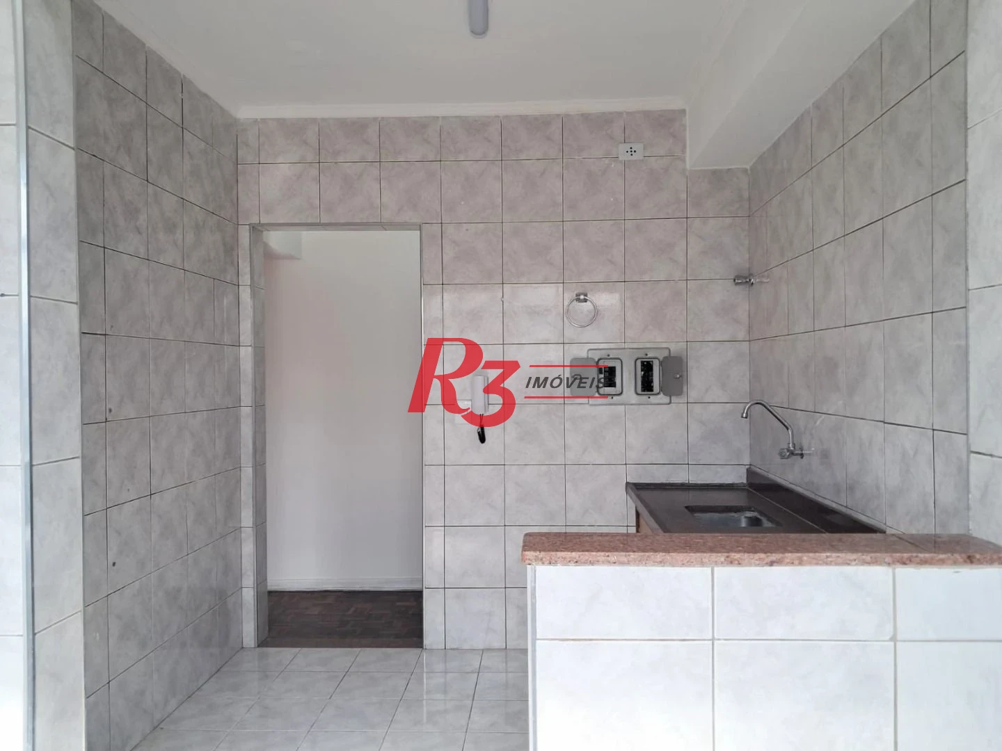 Apartamento com 3 dormitórios à venda, 75 m² por R$ 425.000,00 - Encruzilhada - Santos/SP