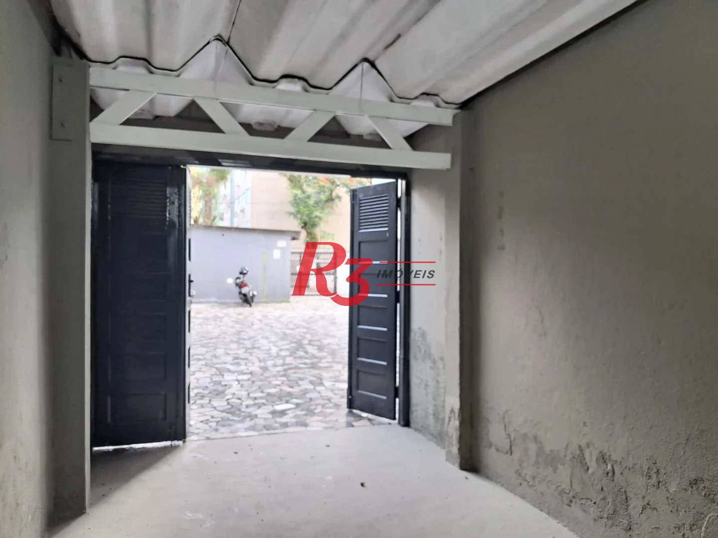Apartamento com 3 dormitórios à venda, 75 m² por R$ 425.000,00 - Encruzilhada - Santos/SP