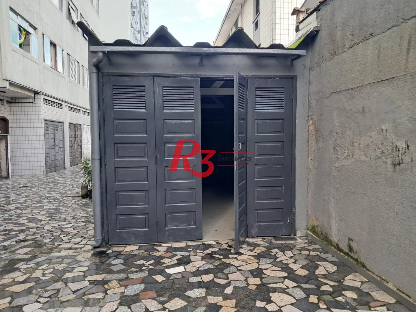 Apartamento com 3 dormitórios à venda, 75 m² por R$ 425.000,00 - Encruzilhada - Santos/SP