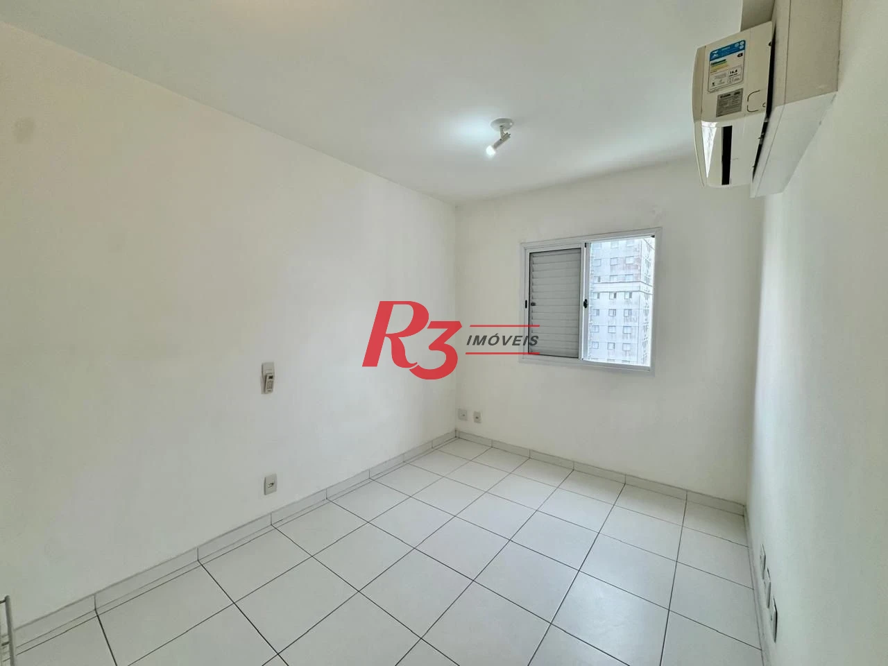 Apartamento para alugar, 84 m² por R$ 5.200,00/mês - Marapé - Santos/SP