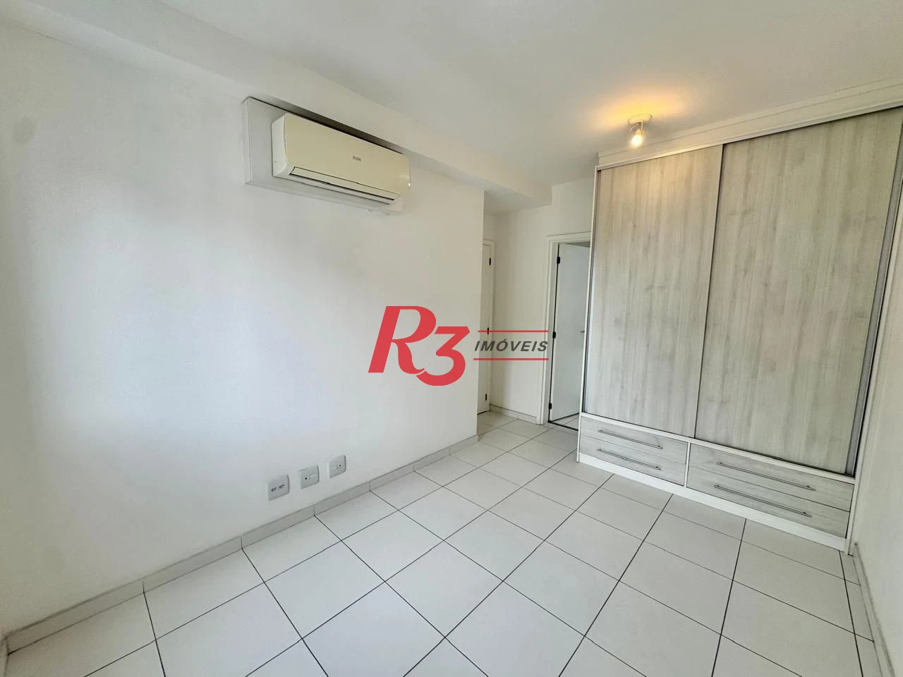 Apartamento para alugar, 84 m² por R$ 5.200,00/mês - Marapé - Santos/SP