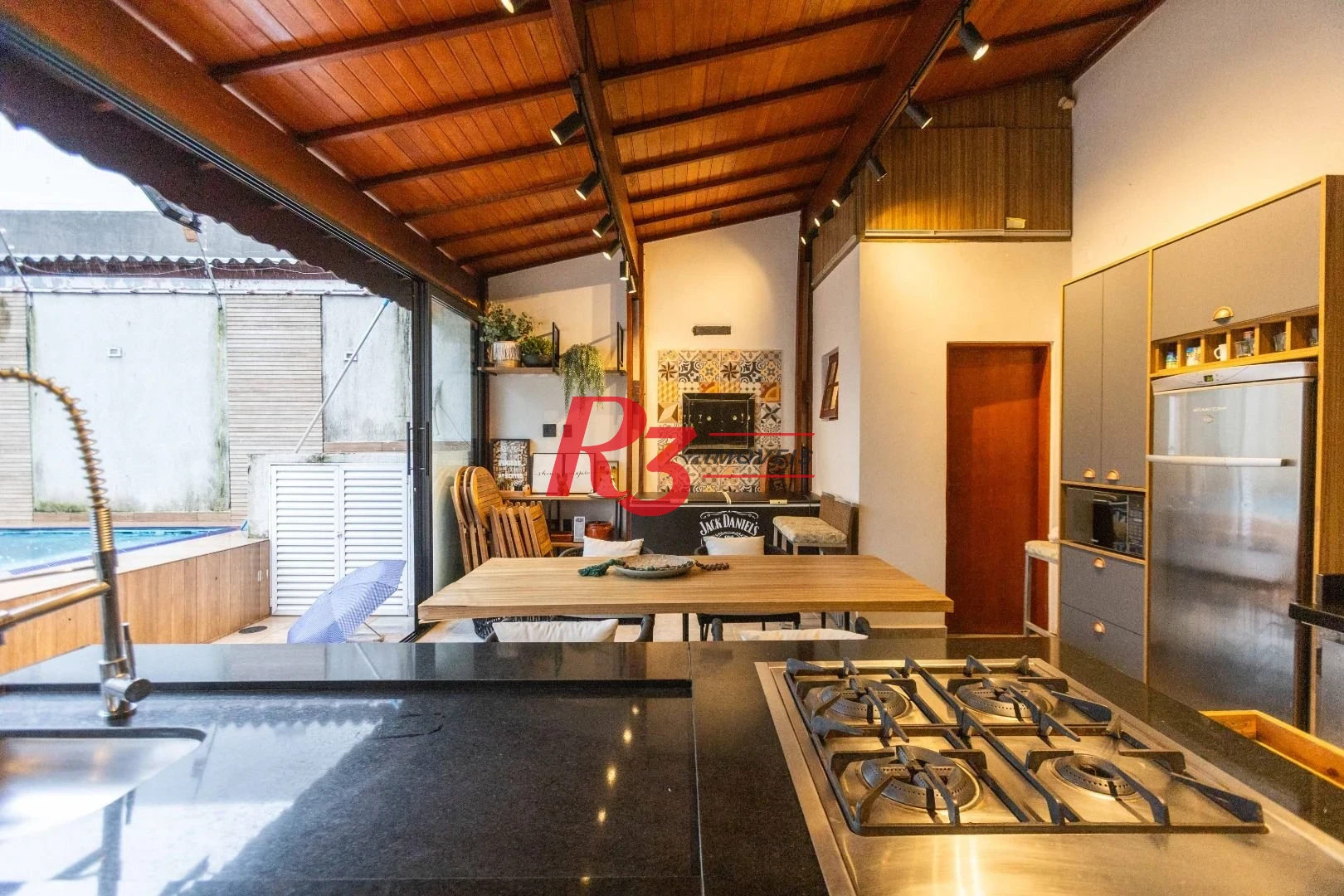 Casa com 3 dormitórios à venda, 275 m² por R$ 1.500.000,00 - Macuco - Santos/SP