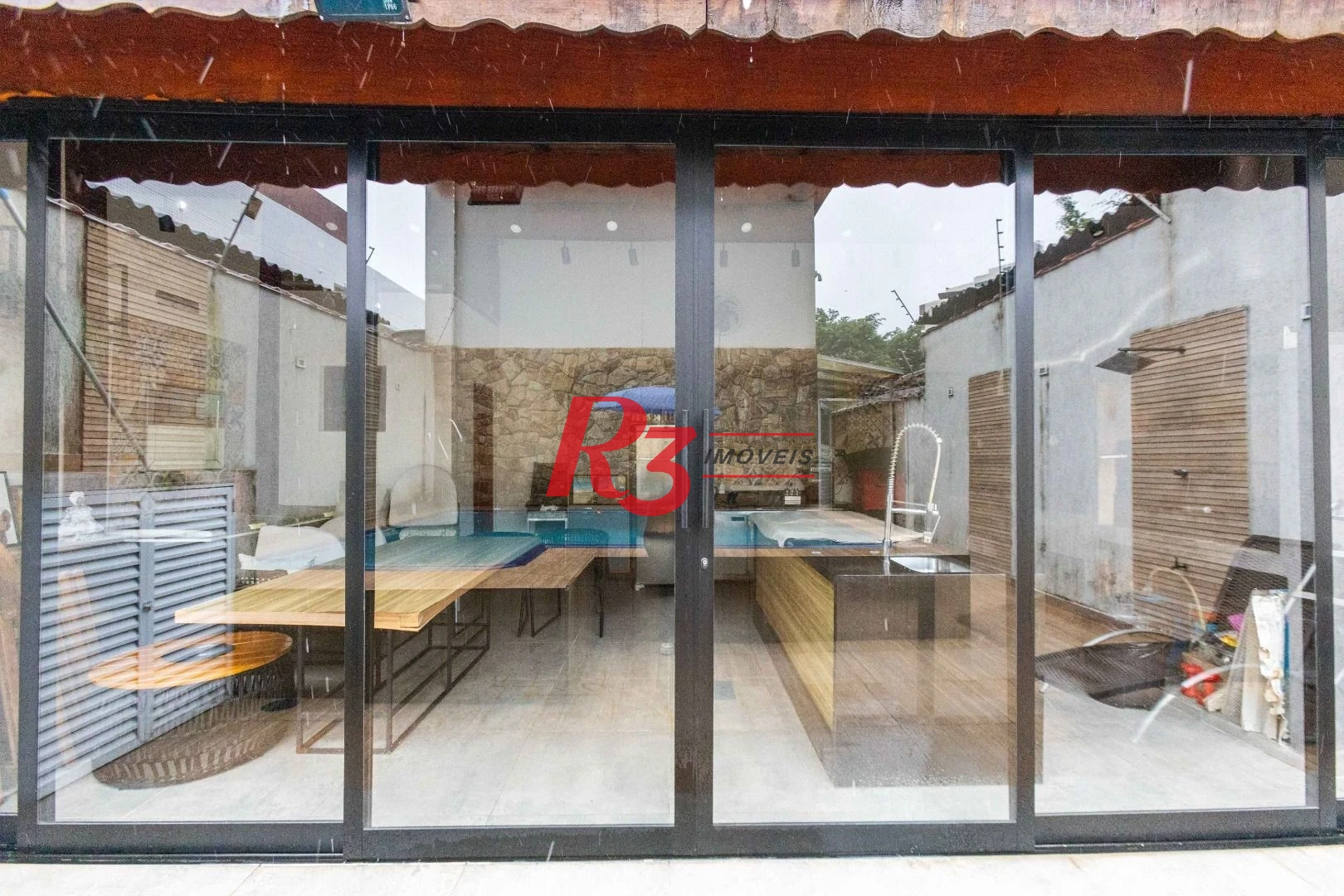 Casa com 3 dormitórios à venda, 275 m² por R$ 1.500.000,00 - Macuco - Santos/SP