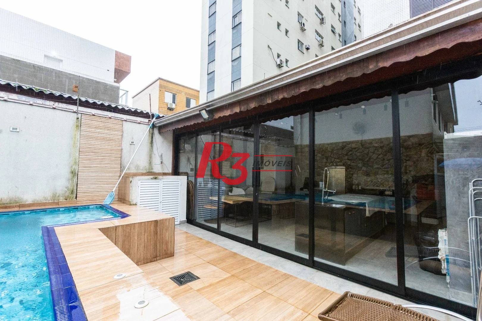 Casa com 3 dormitórios à venda, 275 m² por R$ 1.500.000,00 - Macuco - Santos/SP