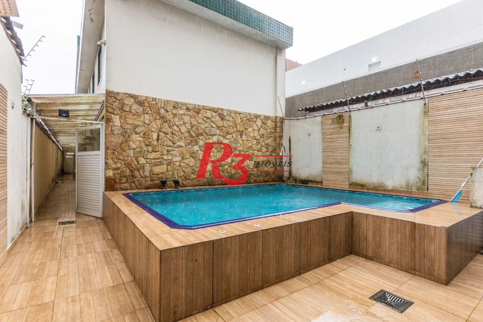 Casa com 3 dormitórios à venda, 275 m² por R$ 1.500.000,00 - Macuco - Santos/SP