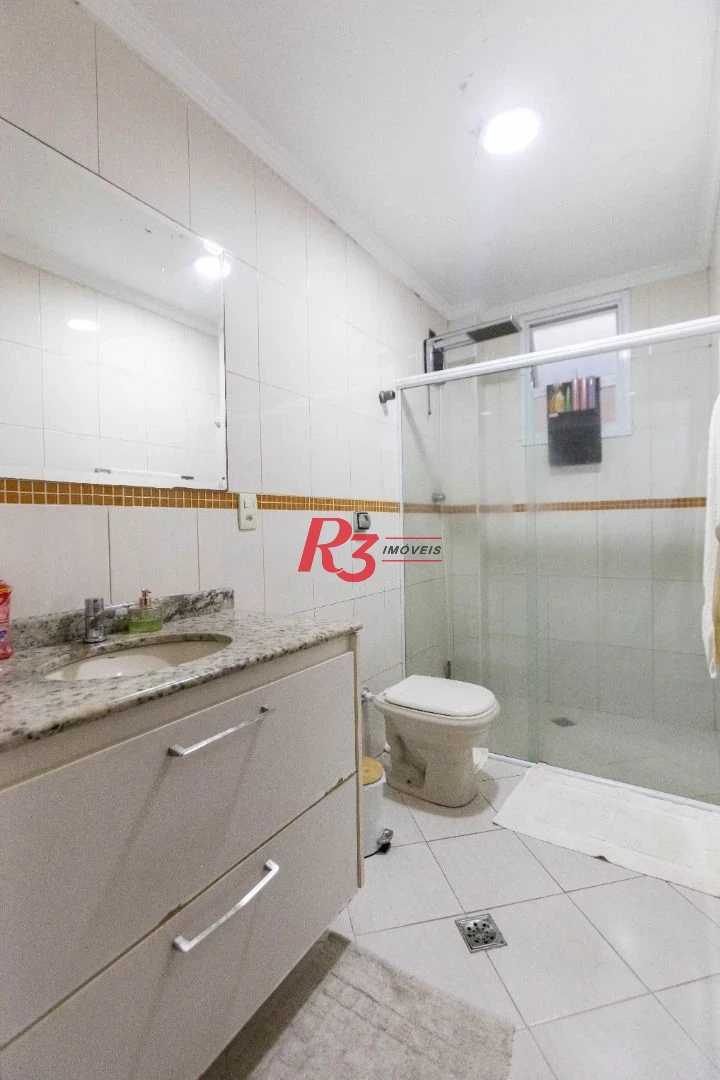 Casa com 3 dormitórios à venda, 275 m² por R$ 1.500.000,00 - Macuco - Santos/SP
