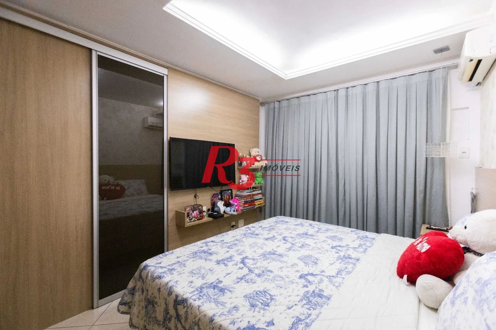 Casa com 3 dormitórios à venda, 275 m² por R$ 1.500.000,00 - Macuco - Santos/SP