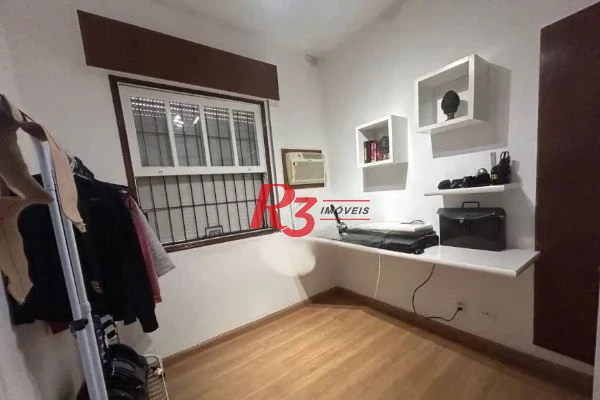 Casa com 3 dormitórios à venda, 250 m² por R$ 2.500.000,00 - Embaré - Santos/SP
