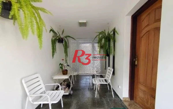 Casa com 3 dormitórios à venda, 250 m² por R$ 2.500.000,00 - Embaré - Santos/SP