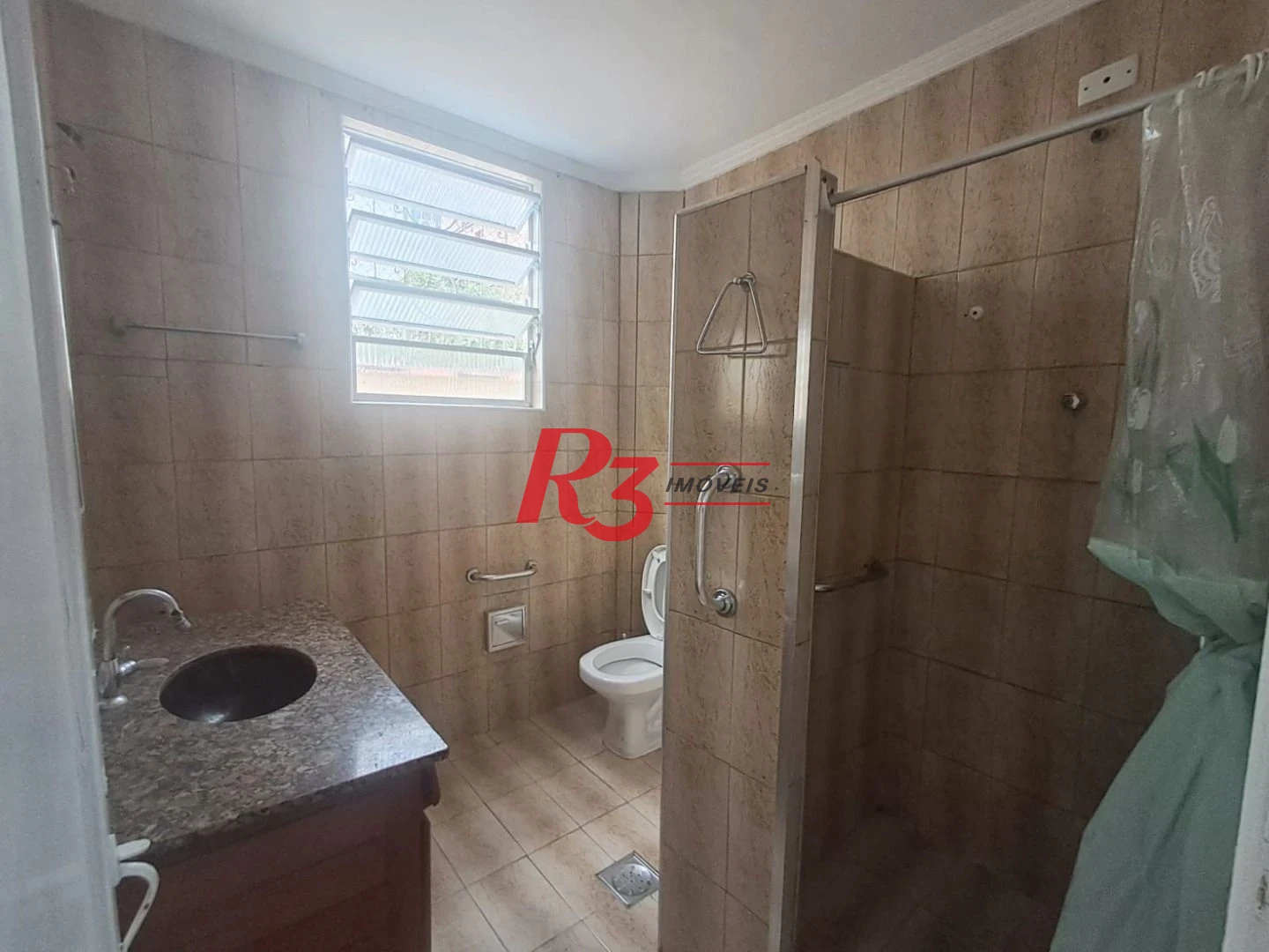 Apartamento com 2 dormitórios à venda, 67 m² por R$ 410.000,00 - Marapé - Santos/SP