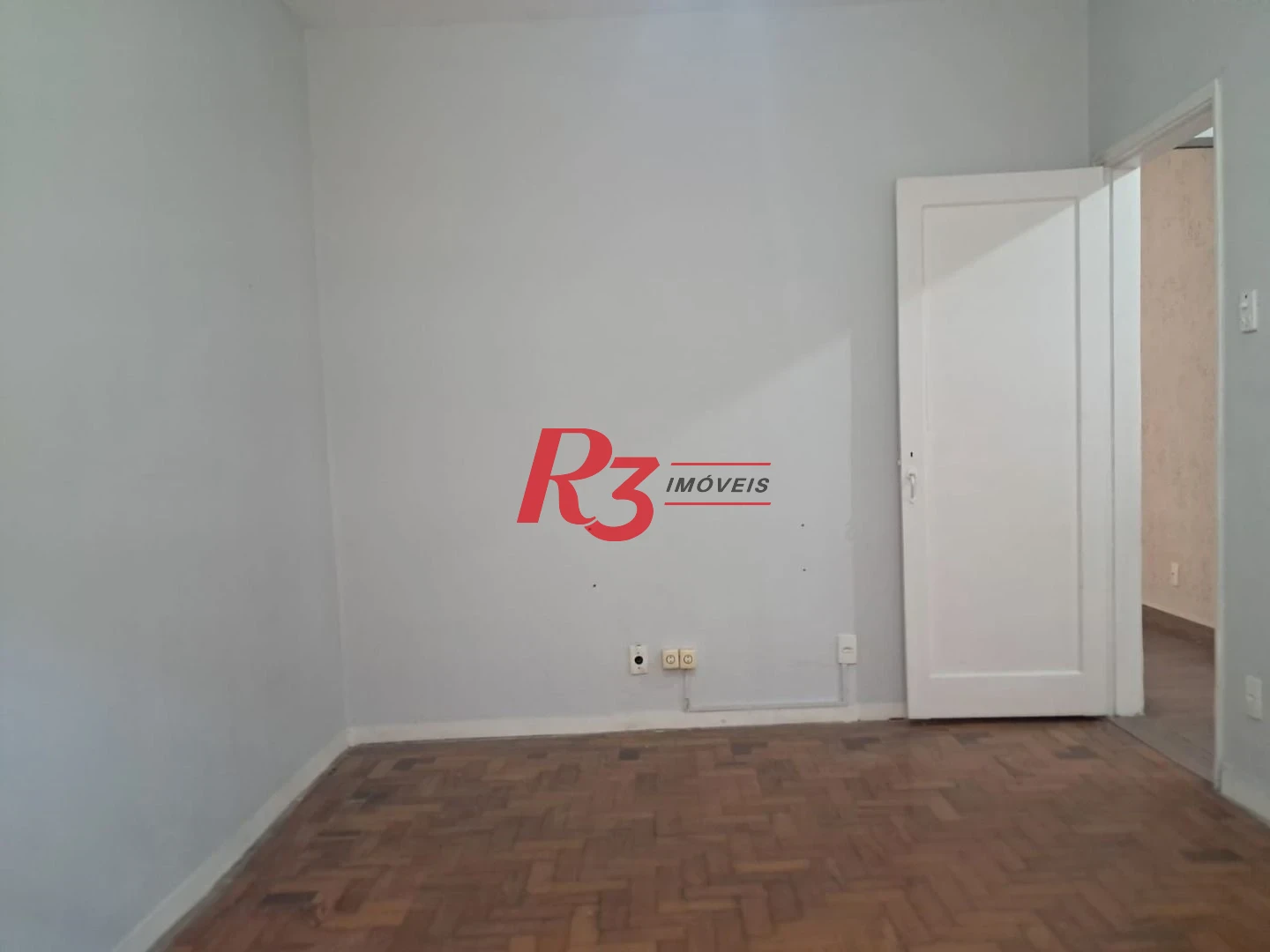 Apartamento com 2 dormitórios à venda, 67 m² por R$ 410.000,00 - Marapé - Santos/SP