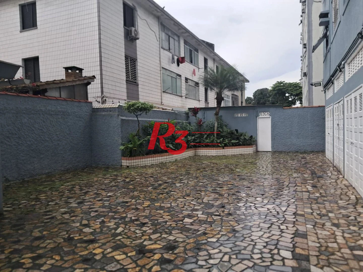Apartamento com 3 dormitórios à venda, 75 m² por R$ 450.000,00 - Encruzilhada - Santos/SP