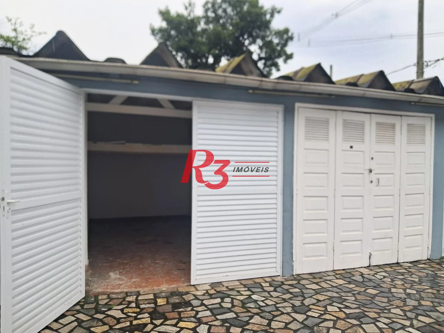 Apartamento com 3 dormitórios à venda, 75 m² por R$ 450.000,00 - Encruzilhada - Santos/SP
