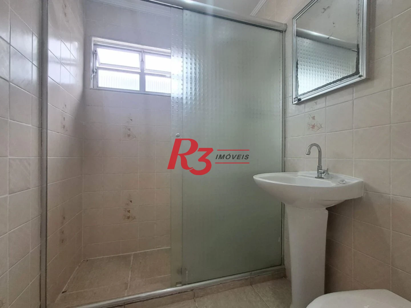 Apartamento com 3 dormitórios à venda, 75 m² por R$ 450.000,00 - Encruzilhada - Santos/SP