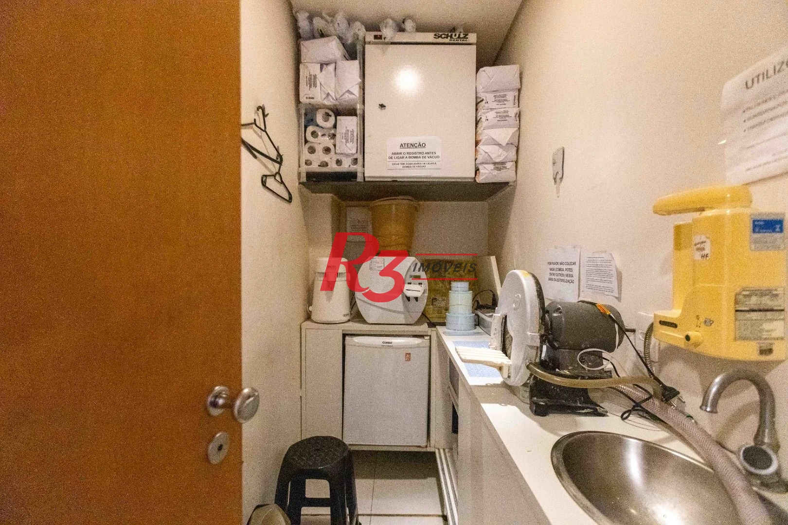 Sala à venda, 65 m² por R$ 1.200.000,00 - Gonzaga - Santos/SP