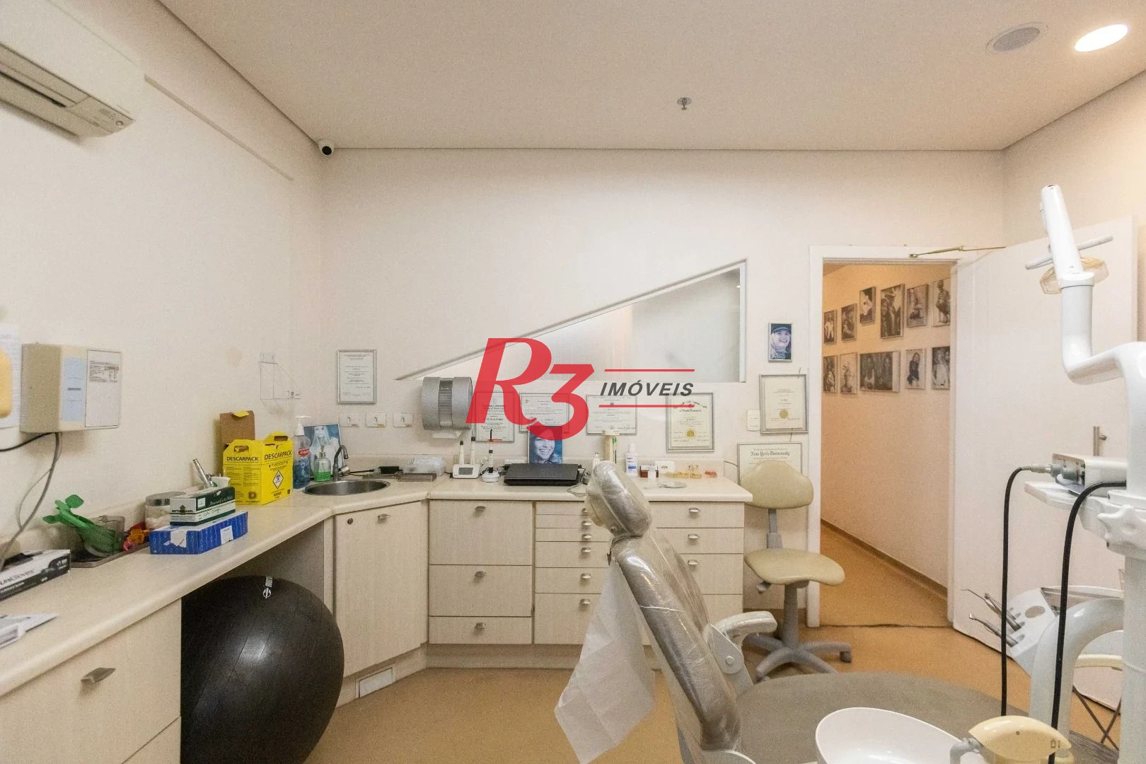 Sala à venda, 65 m² por R$ 1.200.000,00 - Gonzaga - Santos/SP