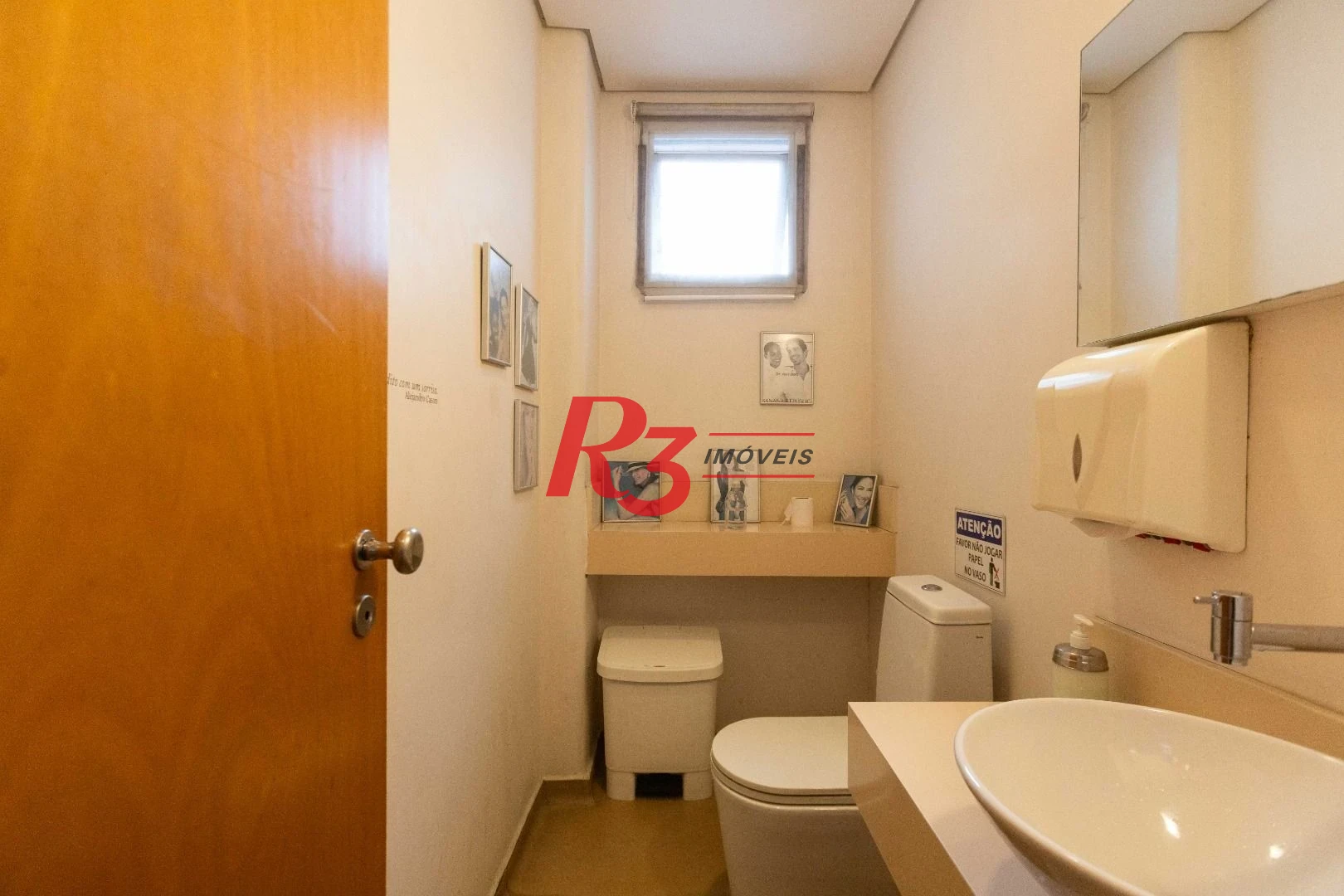 Sala à venda, 65 m² por R$ 1.200.000,00 - Gonzaga - Santos/SP