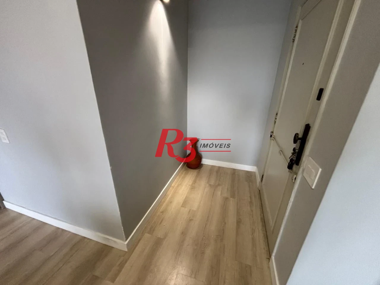 Apartamento com 3 dormitórios para alugar, 137 m² por R$ 6.500,02/mês - Boqueirão - Santos/SP