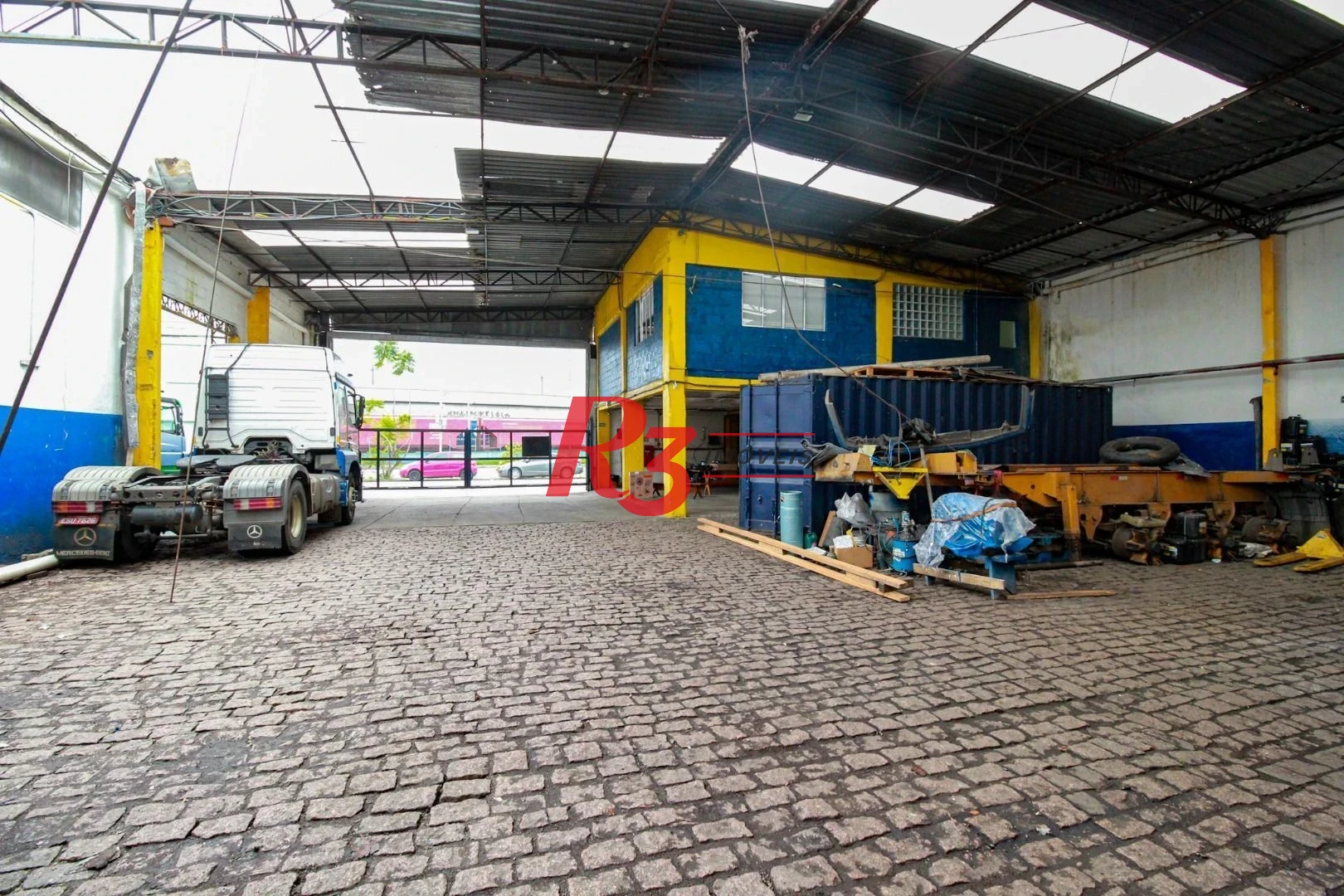 Galpão para alugar, 1100 m² por R$ 35.000,02/mês - Macuco - Santos/SP