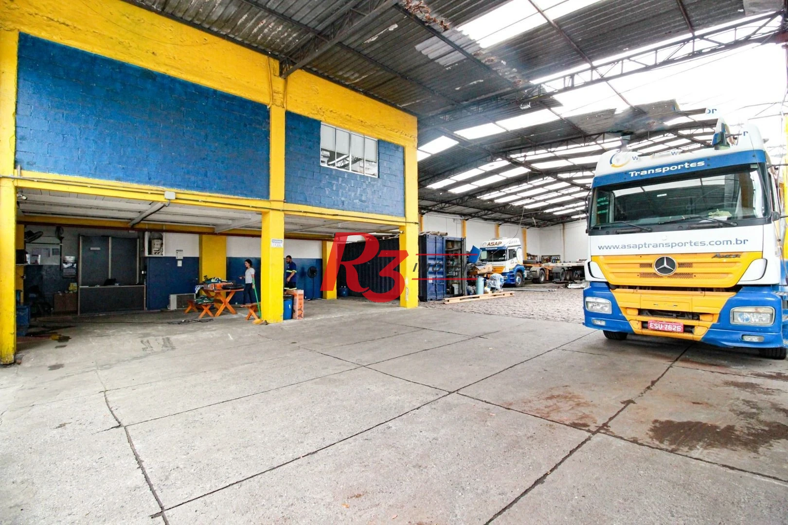 Galpão para alugar, 1100 m² por R$ 35.000,02/mês - Macuco - Santos/SP