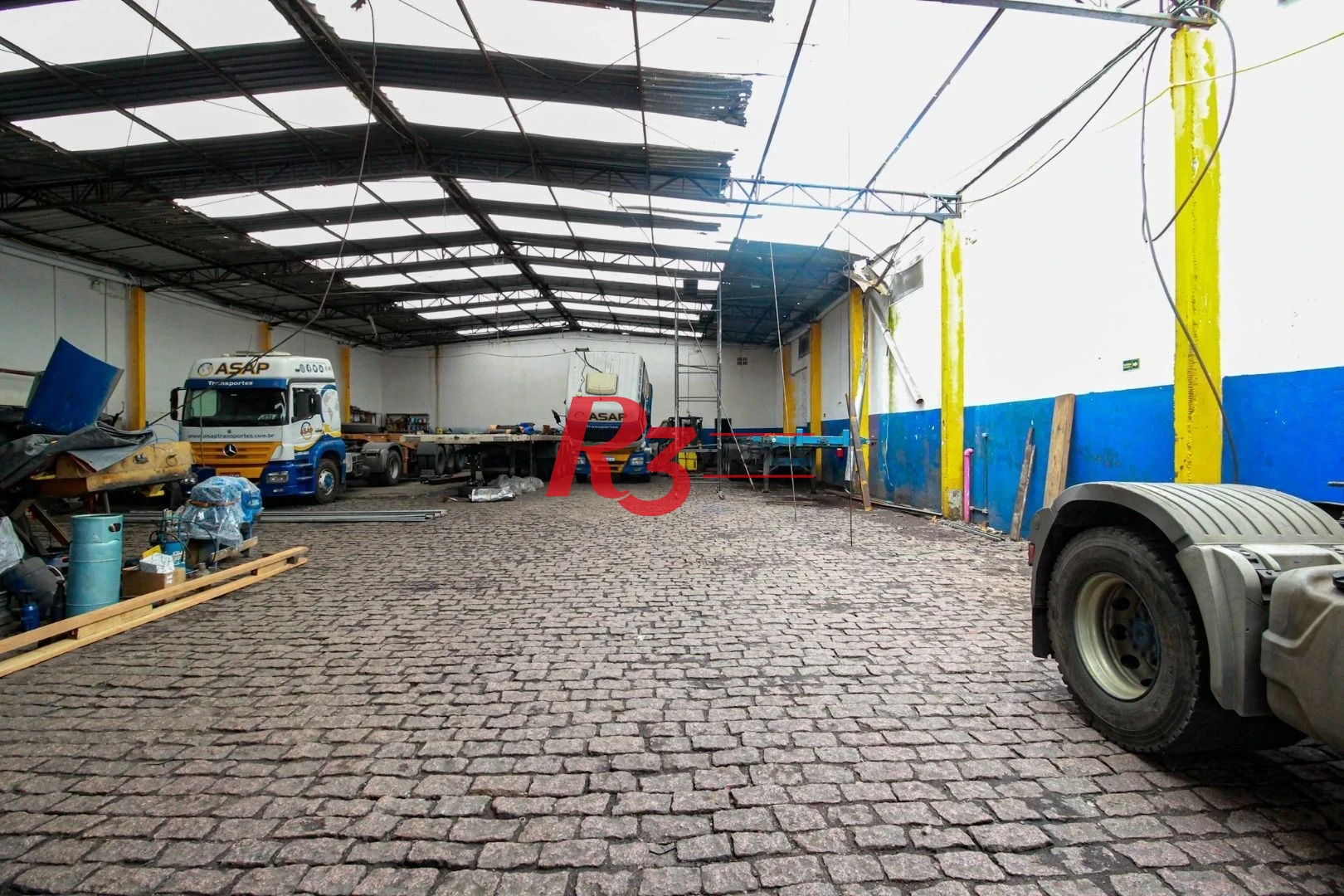 Galpão para alugar, 1100 m² por R$ 35.000,02/mês - Macuco - Santos/SP