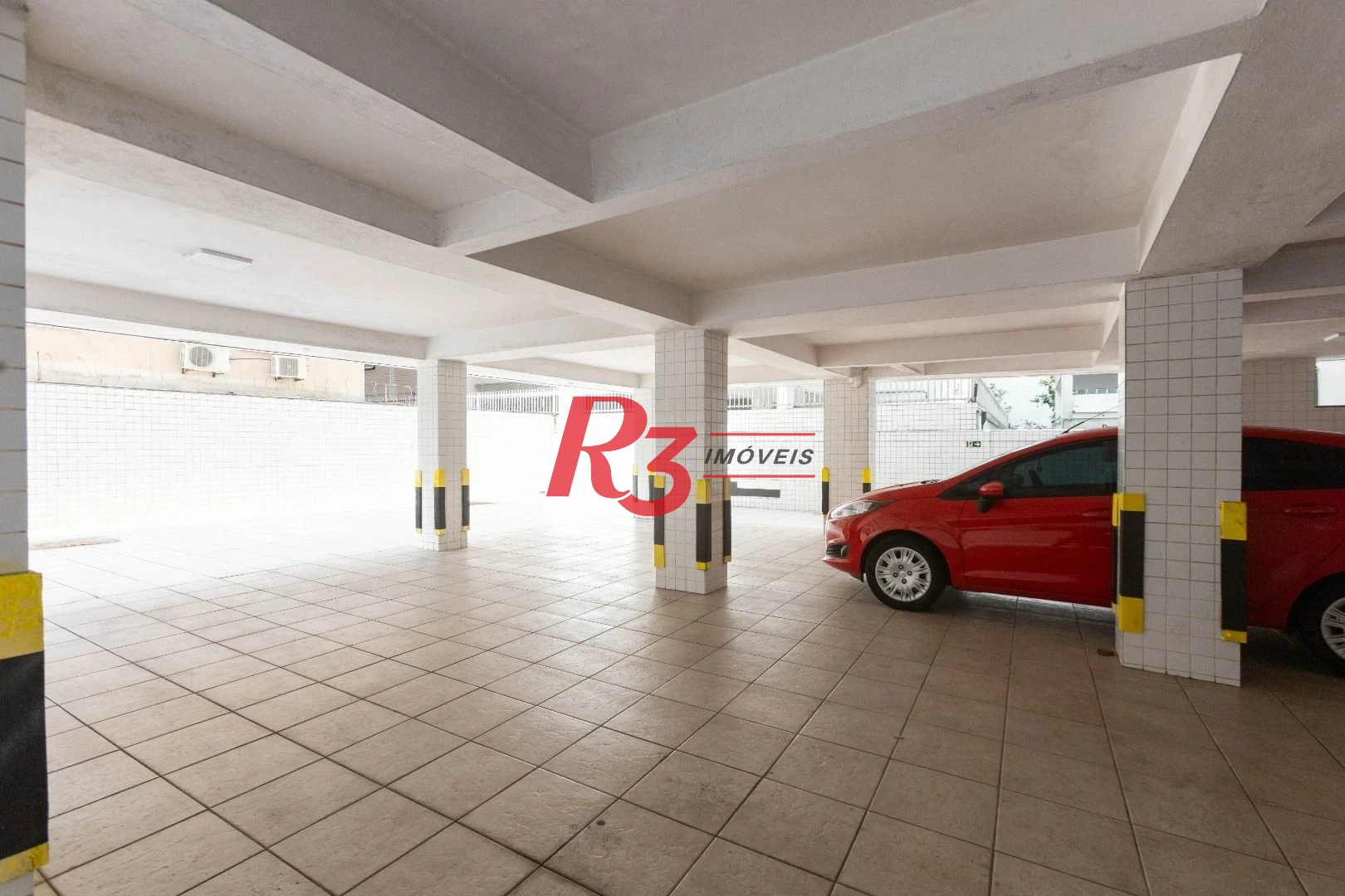 Apartamento com 1 dormitório para alugar, 48 m² por R$ 3.000,00/mês - Boqueirão - Santos/SP
