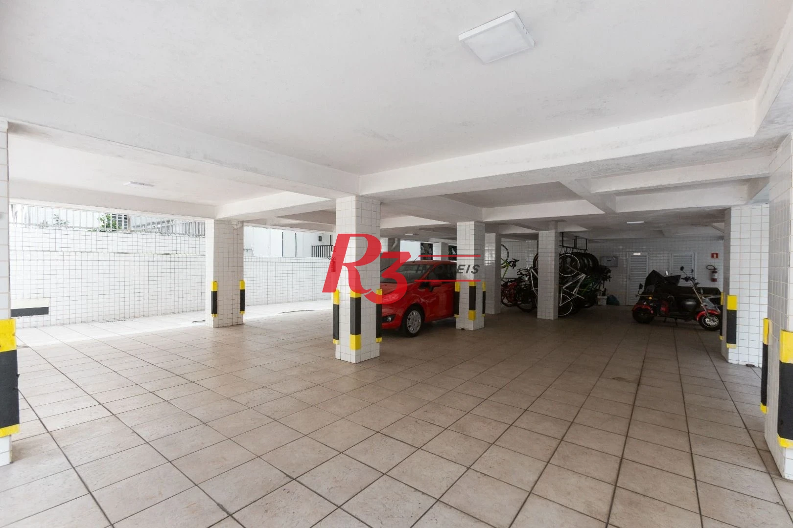 Apartamento com 1 dormitório para alugar, 48 m² por R$ 3.000,00/mês - Boqueirão - Santos/SP