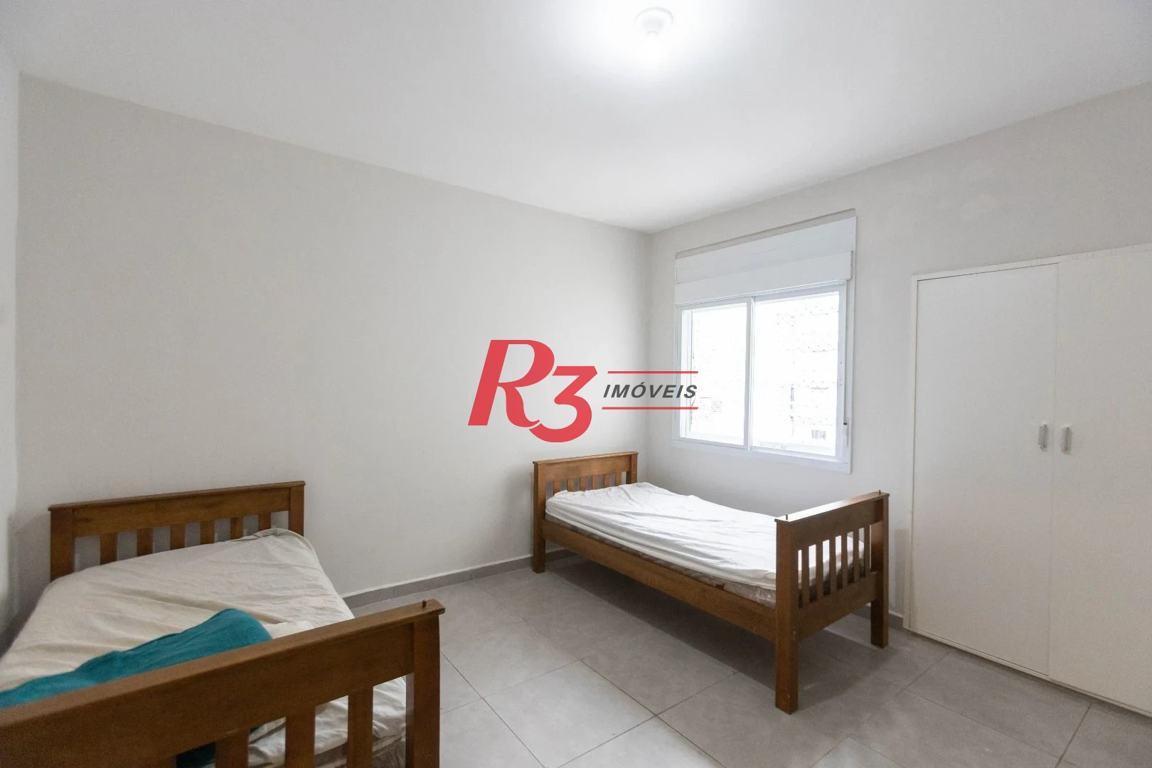 Apartamento com 1 dormitório para alugar, 48 m² por R$ 3.000,00/mês - Boqueirão - Santos/SP