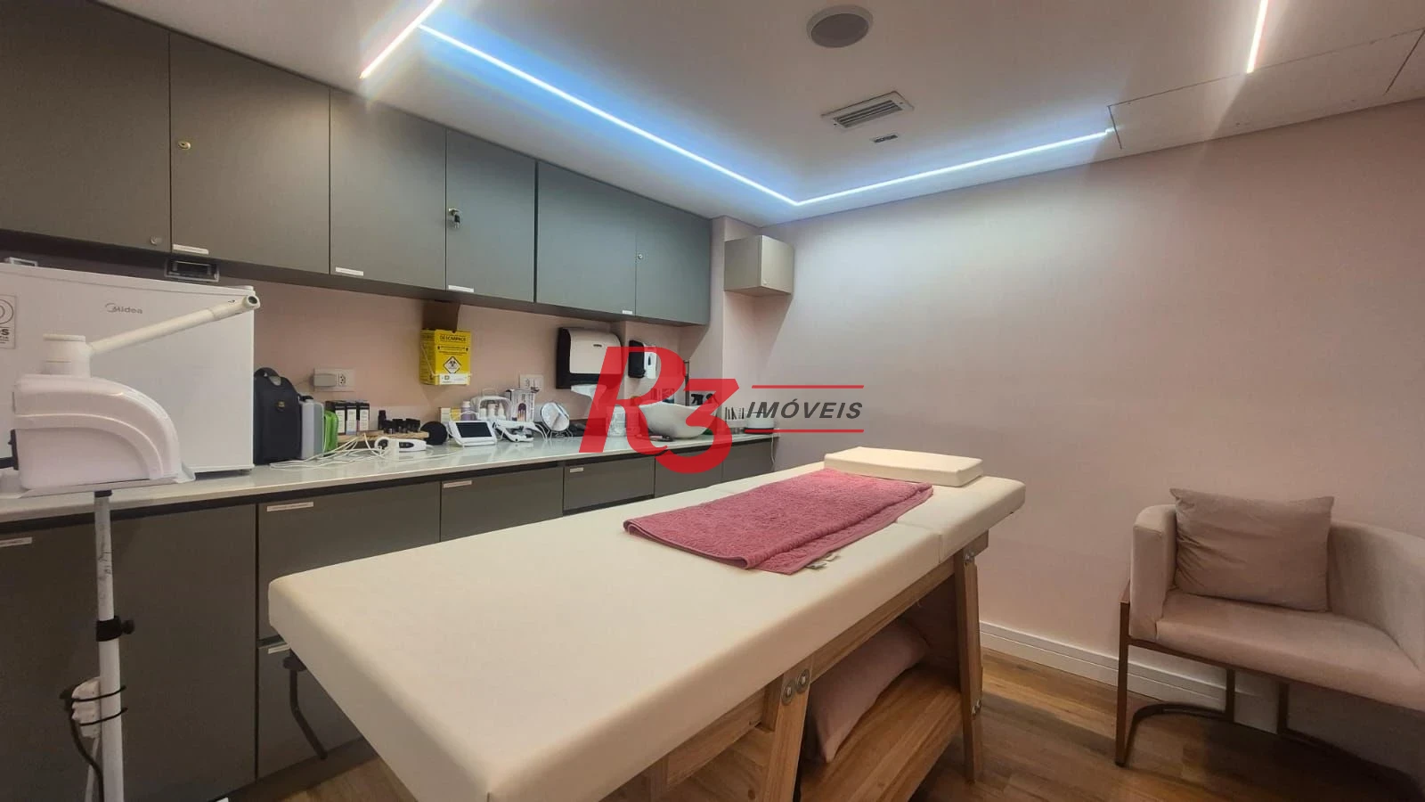Loja à venda, 107 m² por R$ 700.000,00 - Gonzaga - Santos/SP