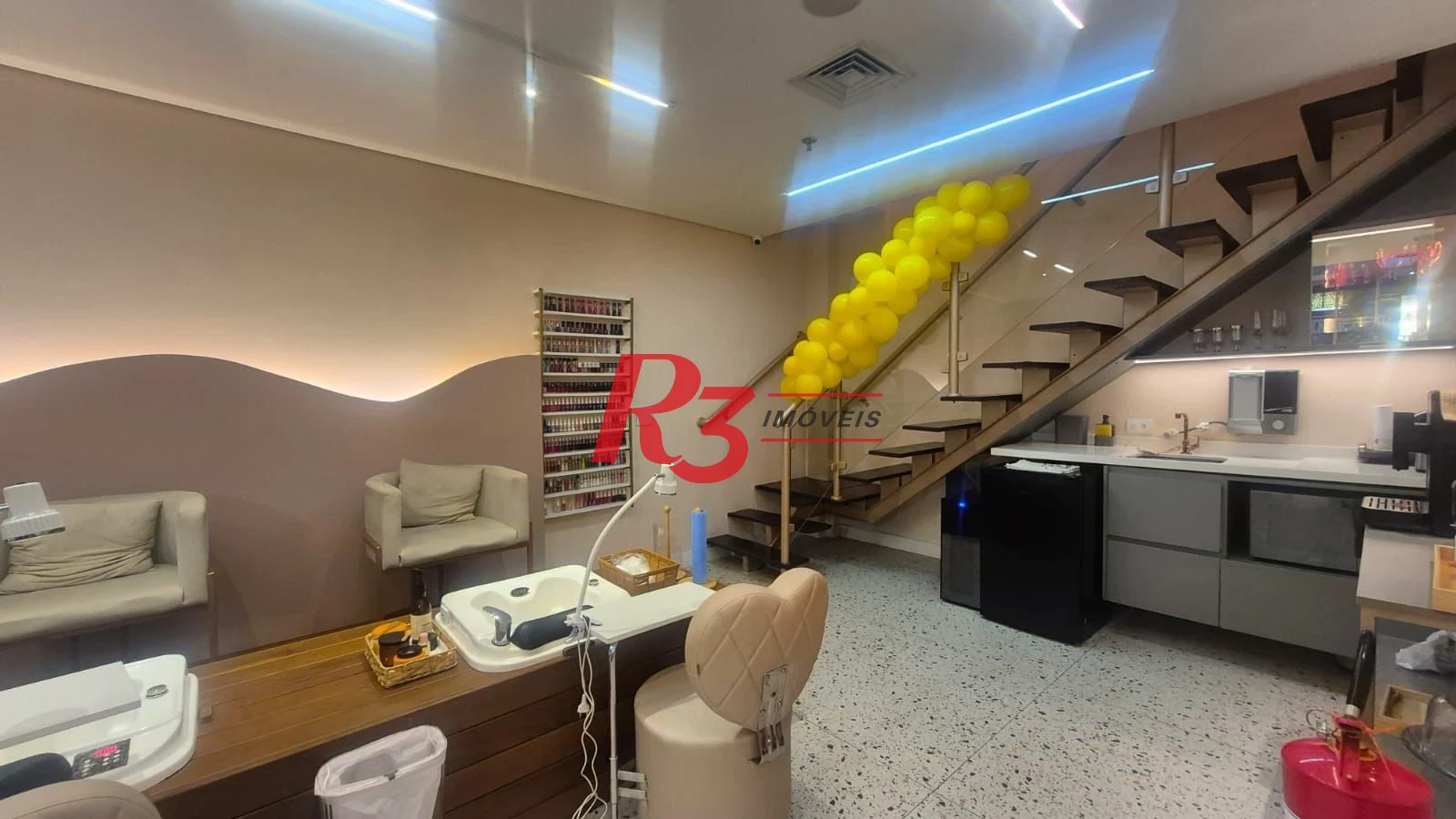Loja à venda, 107 m² por R$ 700.000,00 - Gonzaga - Santos/SP