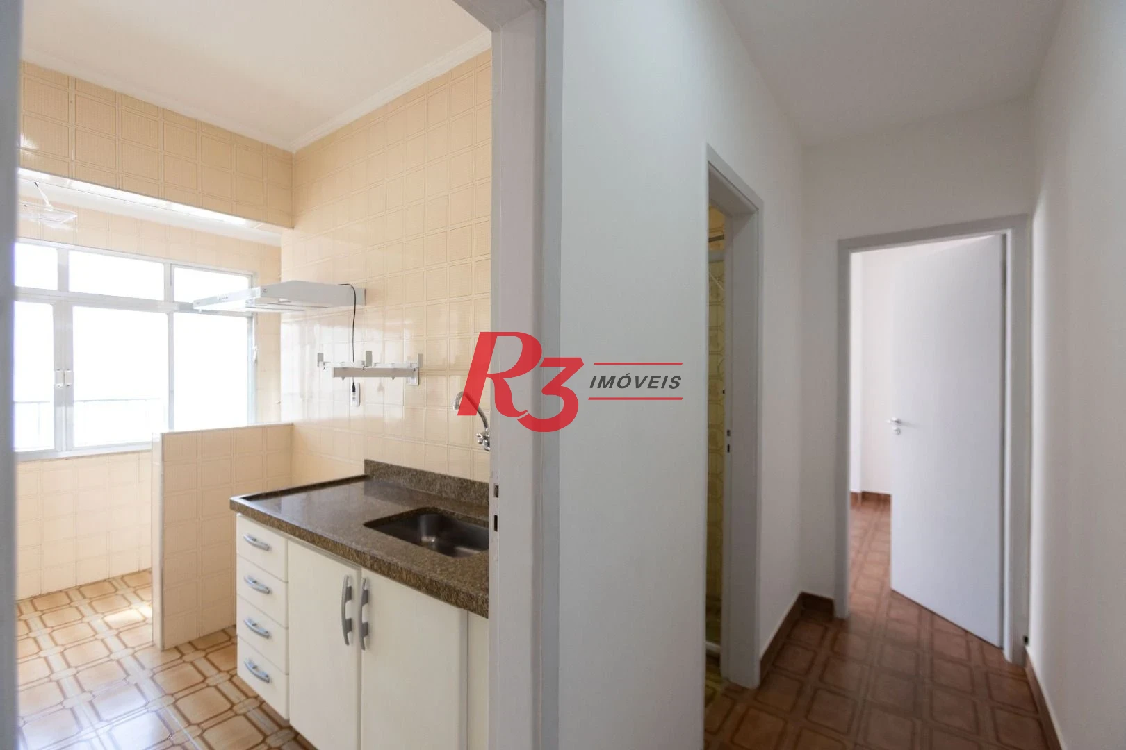 Apartamento com 1 dormitório para alugar, 54 m² por R$ 3.300,01/mês - Embaré - Santos/SP