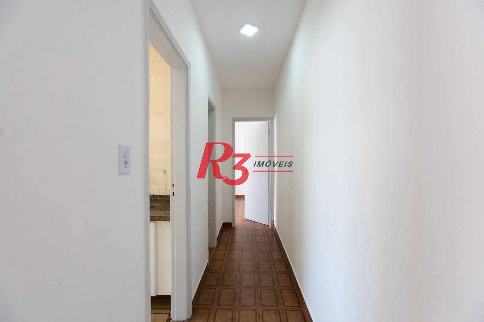 Apartamento com 1 dormitório para alugar, 54 m² por R$ 3.300,01/mês - Embaré - Santos/SP