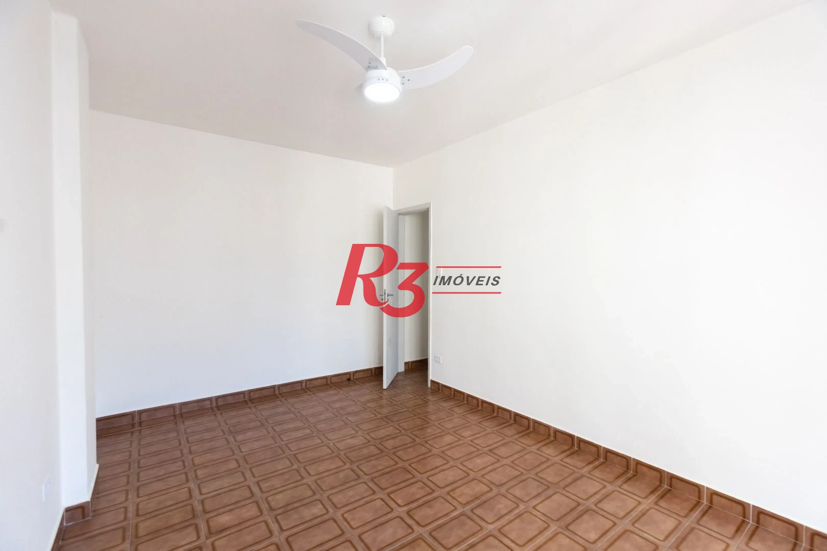 Apartamento com 1 dormitório para alugar, 54 m² por R$ 3.300,01/mês - Embaré - Santos/SP