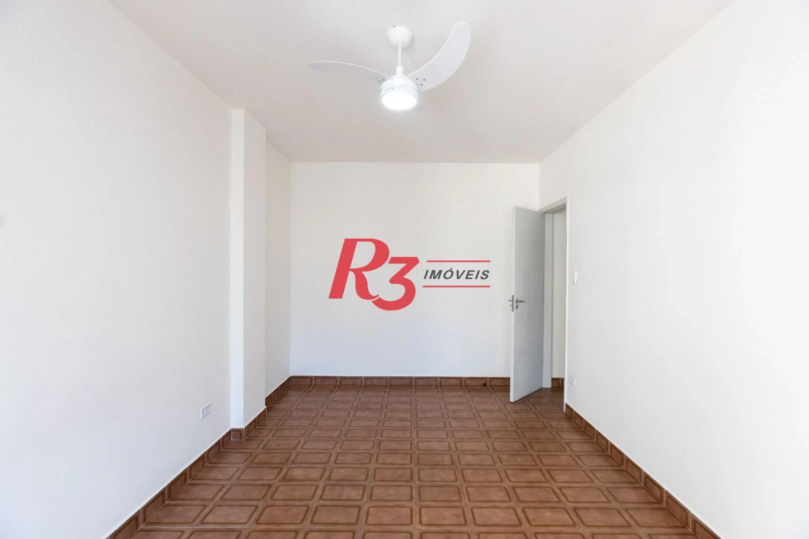 Apartamento com 1 dormitório para alugar, 54 m² por R$ 3.300,01/mês - Embaré - Santos/SP
