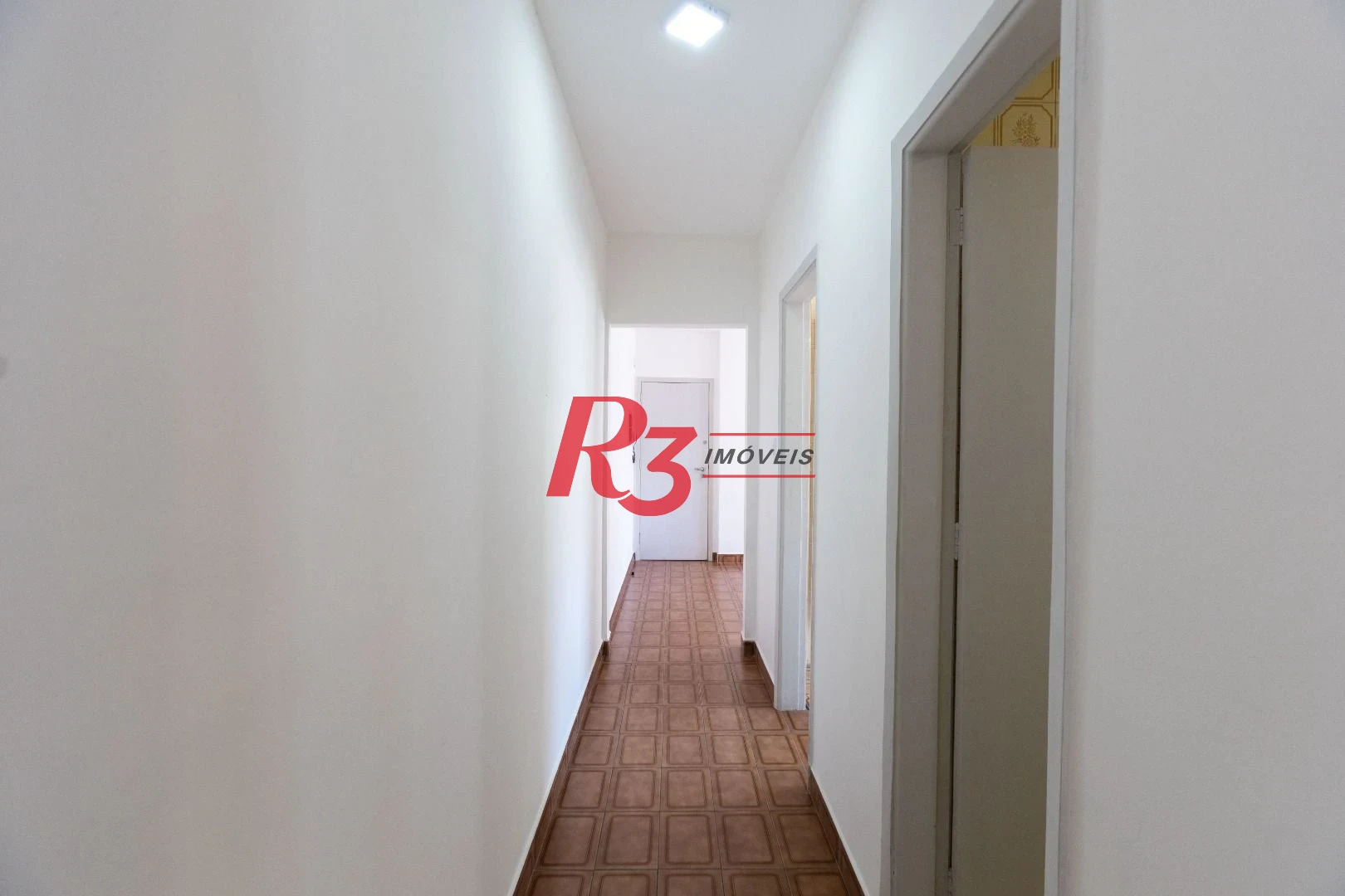 Apartamento com 1 dormitório para alugar, 54 m² por R$ 3.300,01/mês - Embaré - Santos/SP
