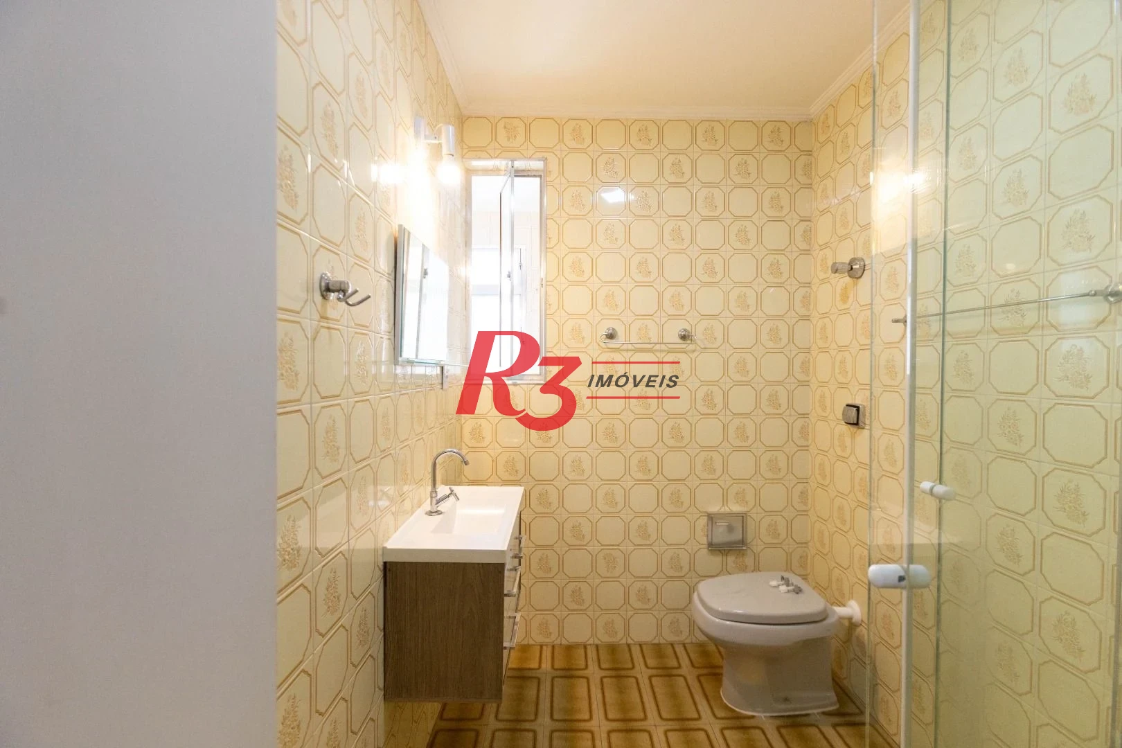 Apartamento com 1 dormitório para alugar, 54 m² por R$ 3.300,01/mês - Embaré - Santos/SP