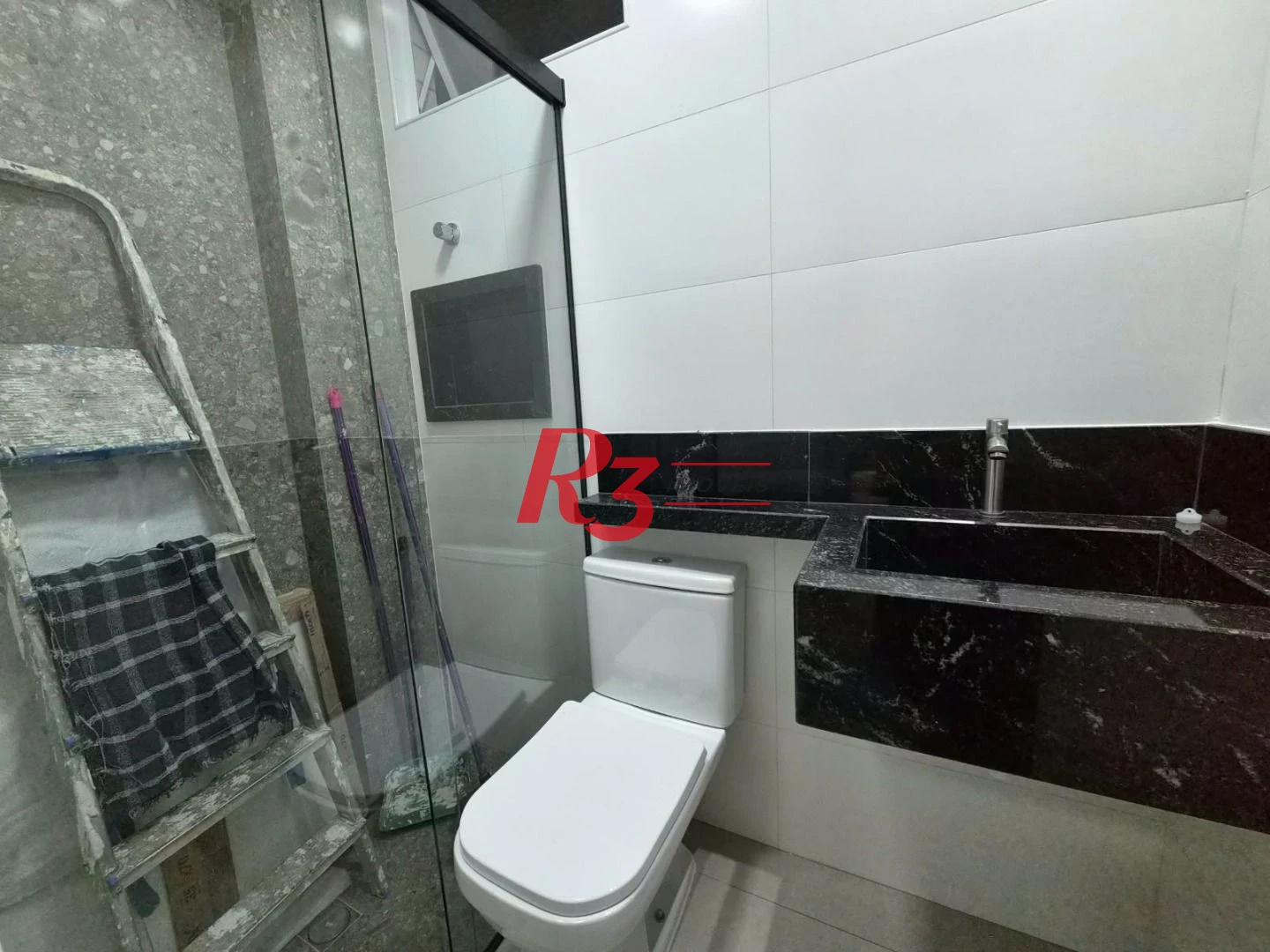 Apartamento com 3 dormitórios à venda, 137 m² por R$ 1.390.000,00 - Gonzaga - Santos/SP