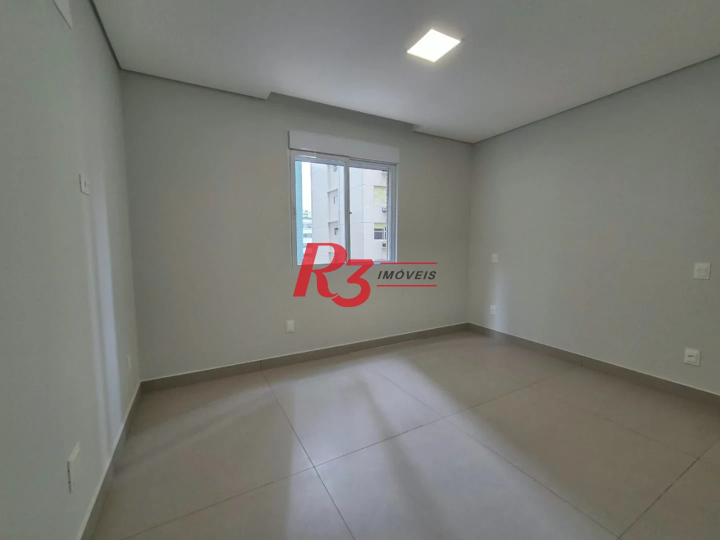 Apartamento com 3 dormitórios à venda, 137 m² por R$ 1.390.000,00 - Gonzaga - Santos/SP