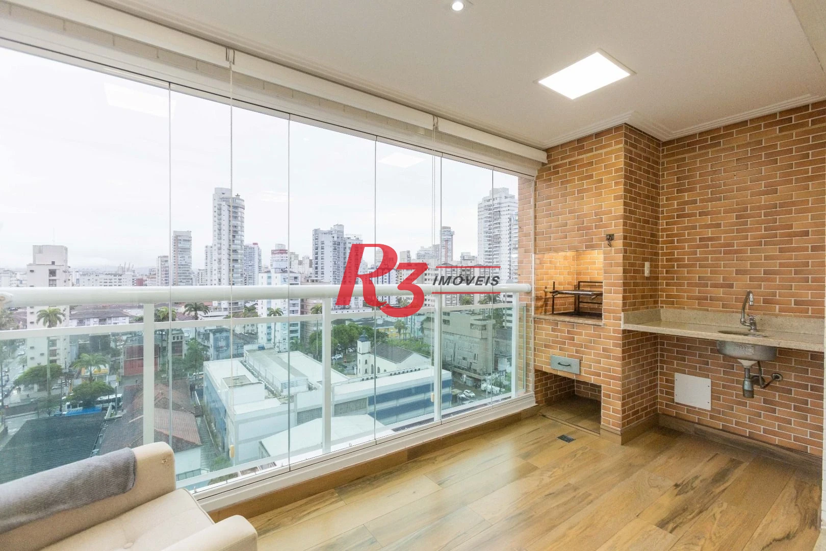 Apartamento com 3 dormitórios à venda, 110 m² por R$ 1.400.000,00 - Gonzaga - Santos/SP