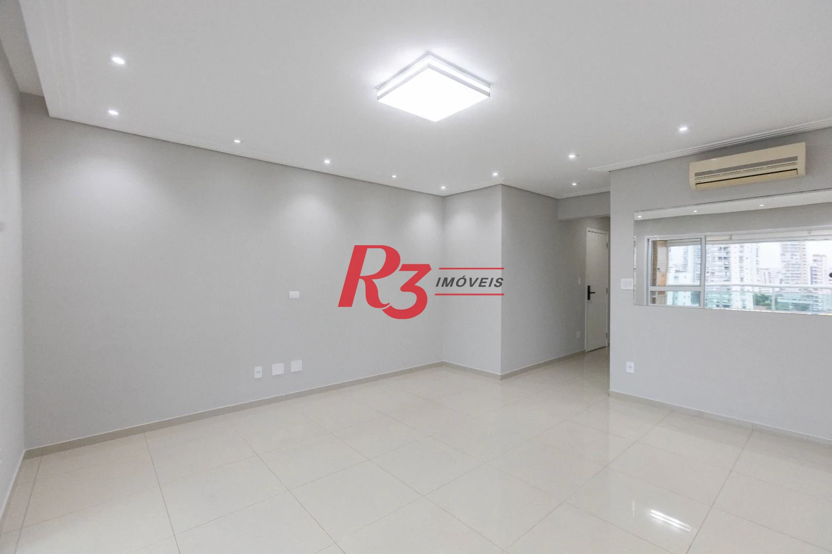 Apartamento com 3 dormitórios à venda, 110 m² por R$ 1.400.000,00 - Gonzaga - Santos/SP