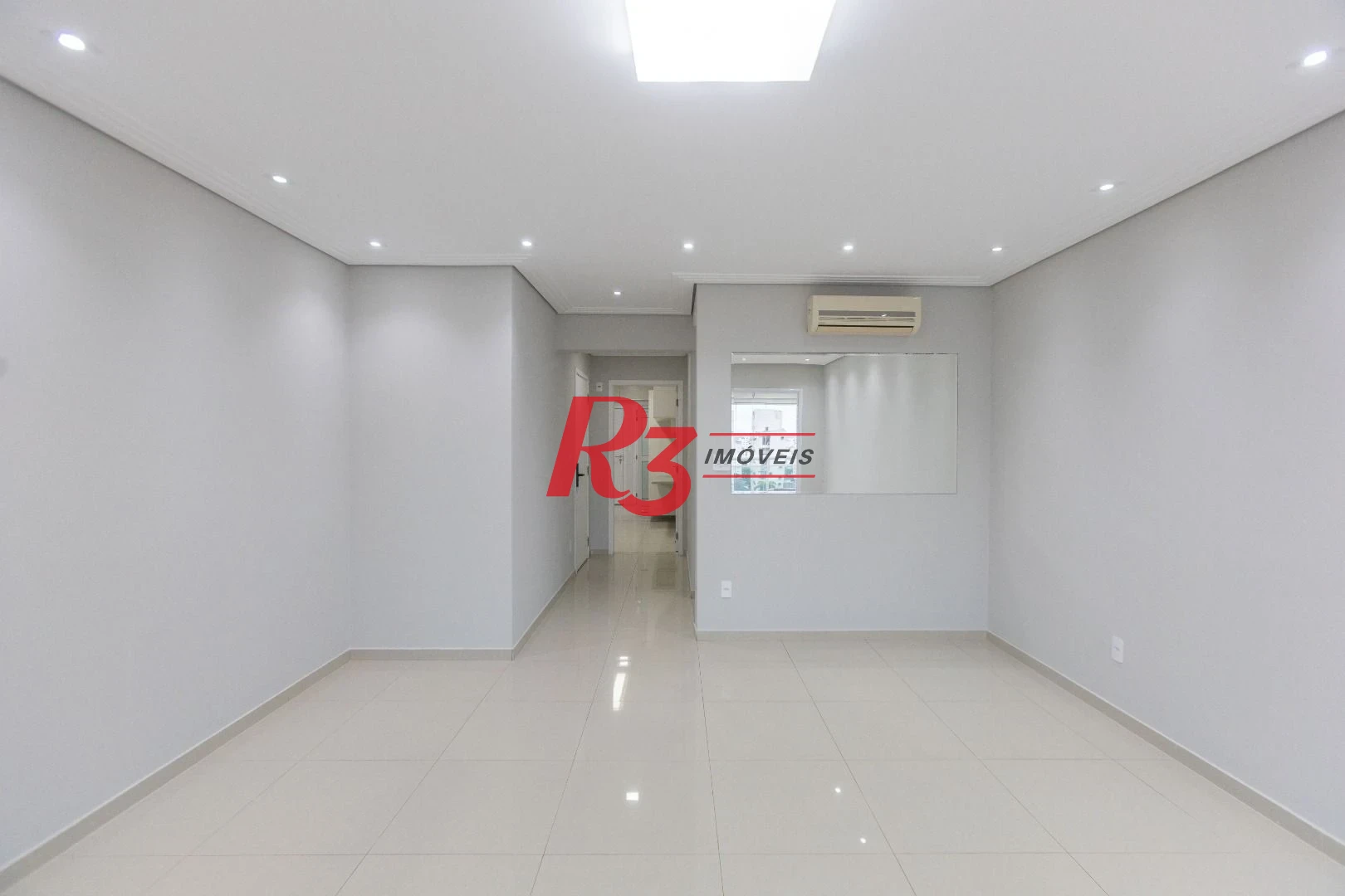 Apartamento com 3 dormitórios à venda, 110 m² por R$ 1.400.000,00 - Gonzaga - Santos/SP