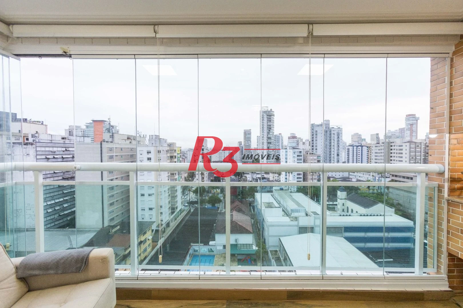 Apartamento com 3 dormitórios à venda, 110 m² por R$ 1.400.000,00 - Gonzaga - Santos/SP