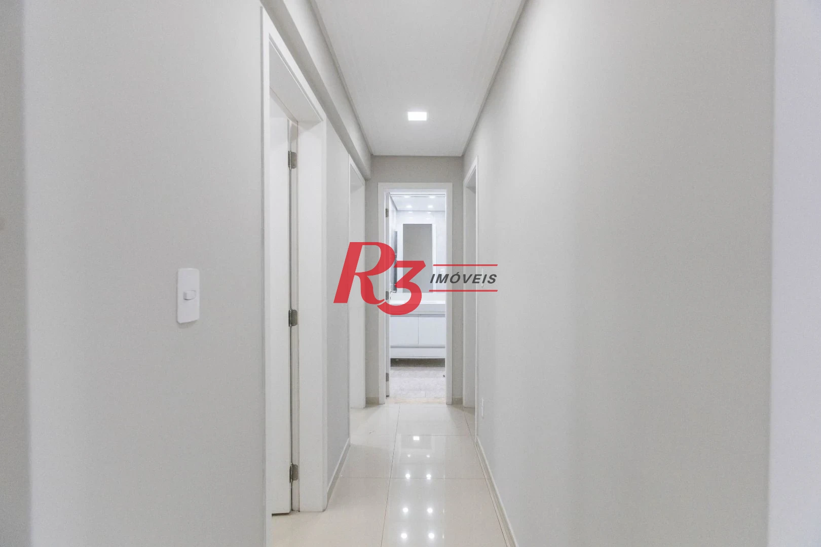 Apartamento com 3 dormitórios à venda, 110 m² por R$ 1.400.000,00 - Gonzaga - Santos/SP