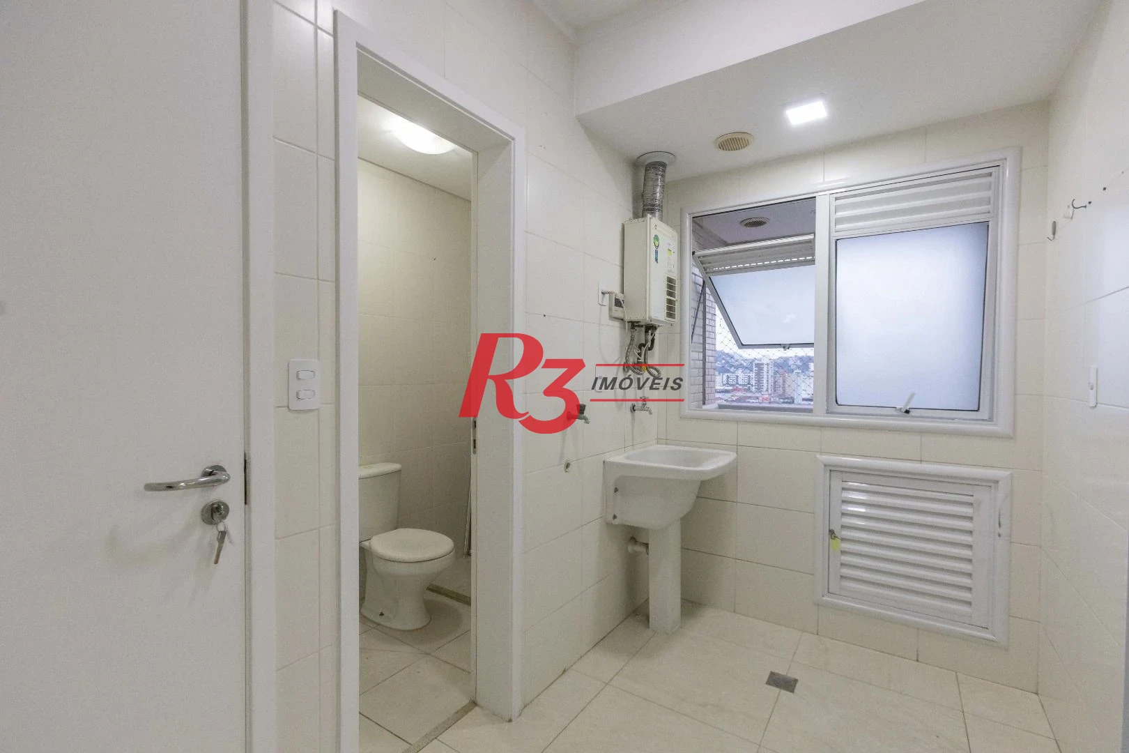 Apartamento com 3 dormitórios à venda, 110 m² por R$ 1.400.000,00 - Gonzaga - Santos/SP