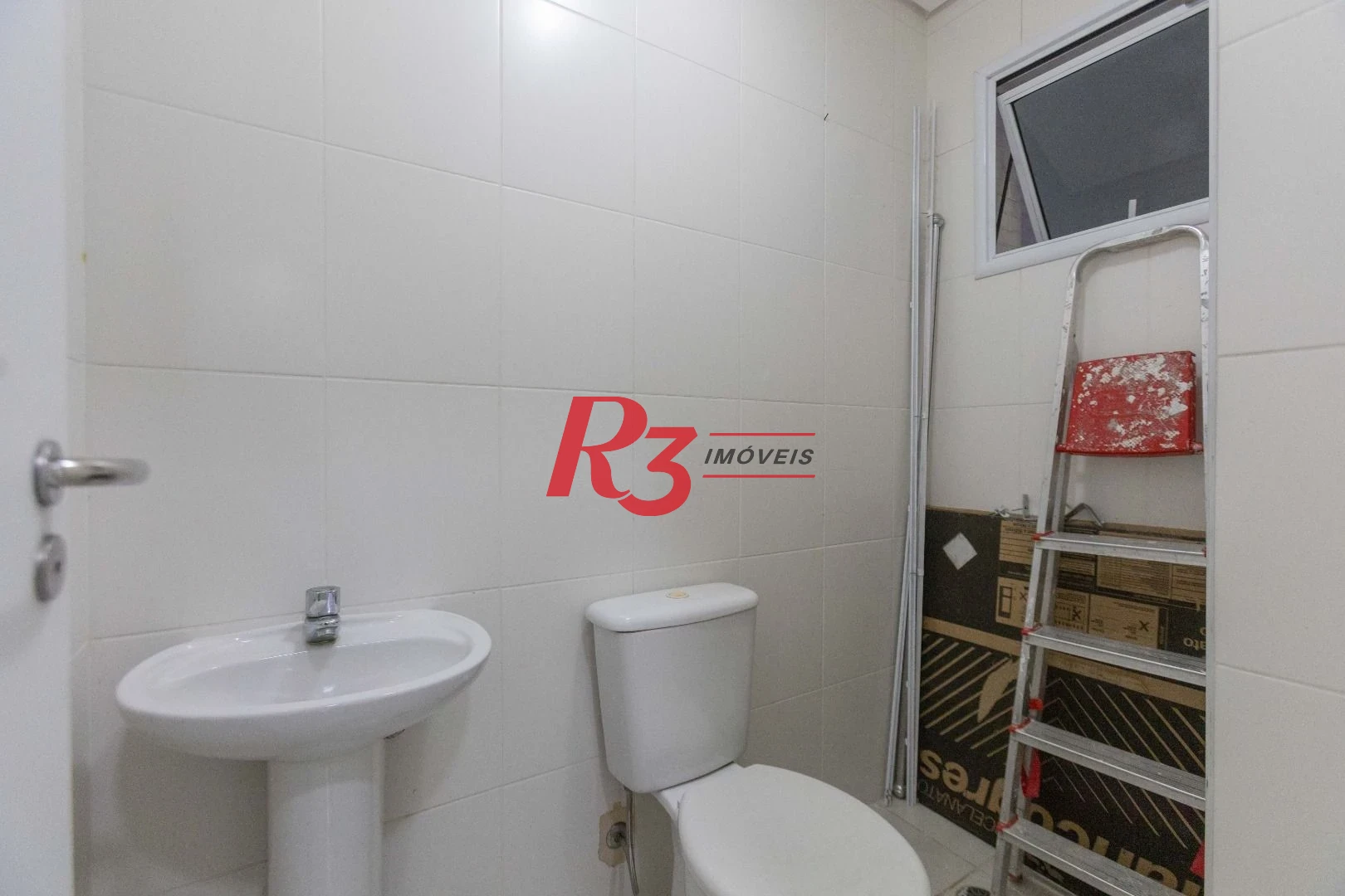 Apartamento com 3 dormitórios à venda, 110 m² por R$ 1.400.000,00 - Gonzaga - Santos/SP