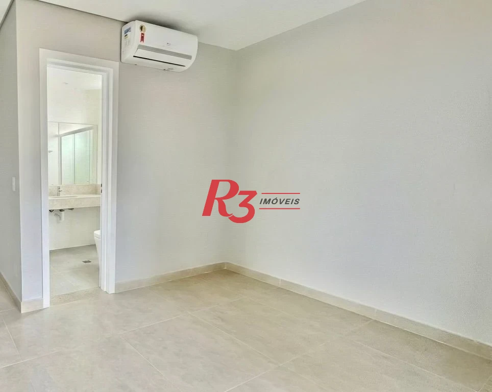 Apartamento com 2 dormitórios à venda, 68 m² por R$ 690.000,00 - Marapé - Santos/SP