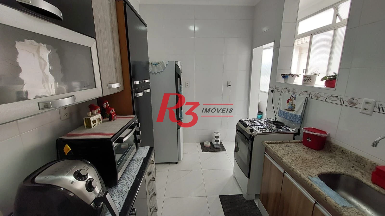 Apartamento com 3 dormitórios à venda, 89 m² por R$ 590.000,00 - José Menino - Santos/SP
