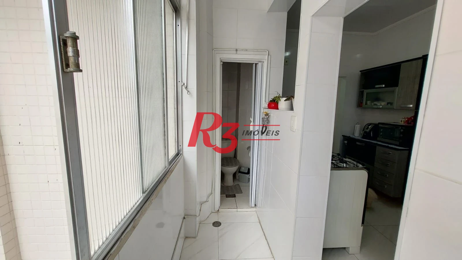 Apartamento com 3 dormitórios à venda, 89 m² por R$ 590.000,00 - José Menino - Santos/SP