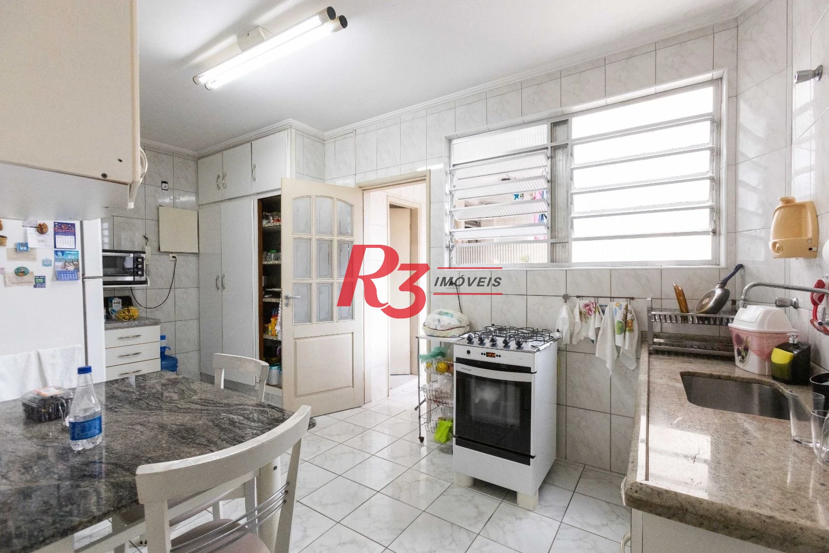 Apartamento com 2 dormitórios à venda, 88 m² por R$ 550.000,00 - Boqueirão - Santos/SP