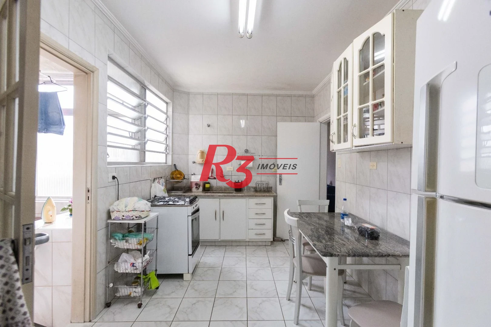 Apartamento com 2 dormitórios à venda, 88 m² por R$ 550.000,00 - Boqueirão - Santos/SP